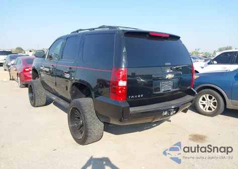 2011 Chevrolet Tahoe Ls z USA, uszkodzony, nr VIN 1GNSCAE01BR185101